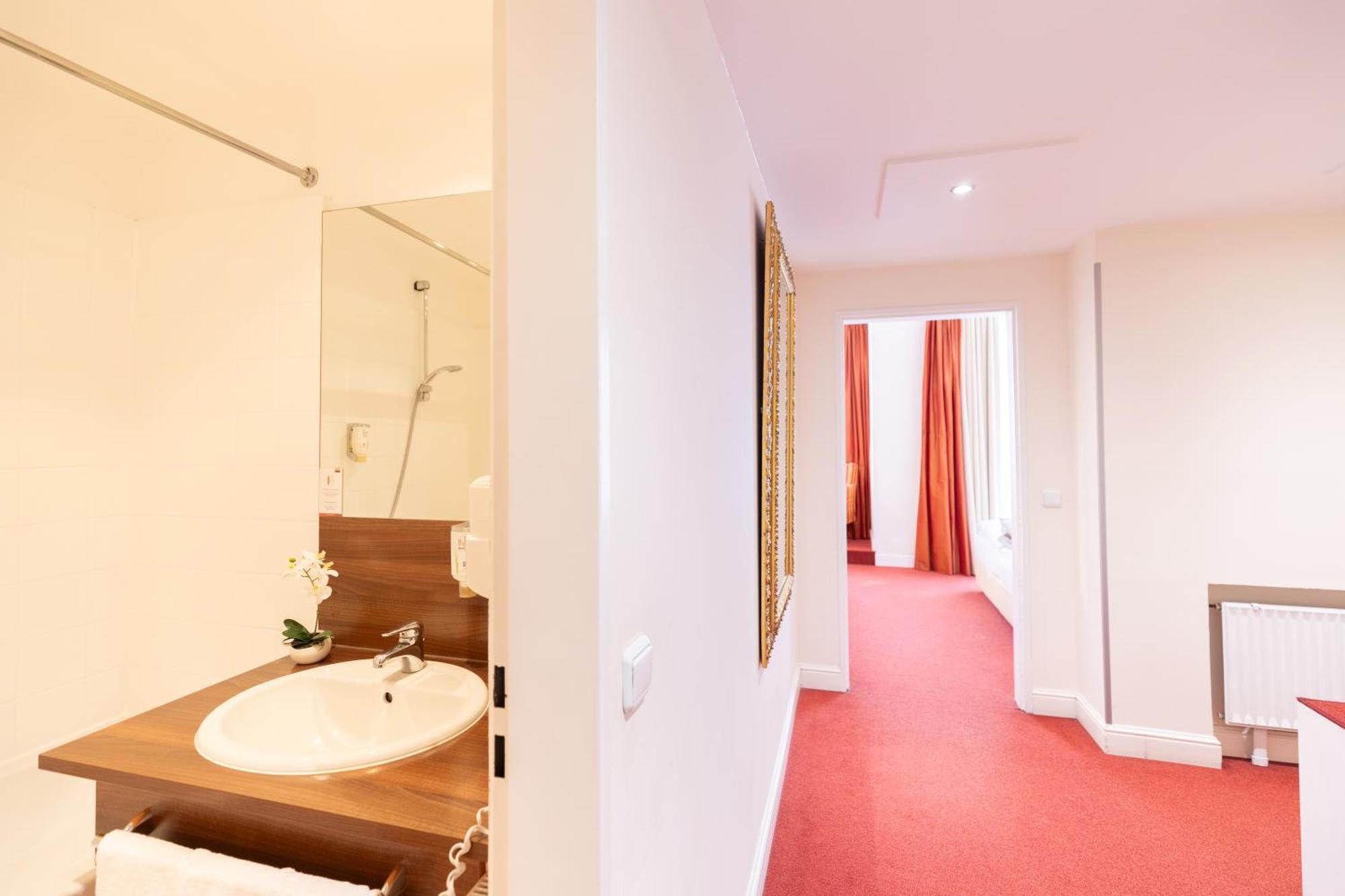 Hotel Bremer Haus Екстериор снимка